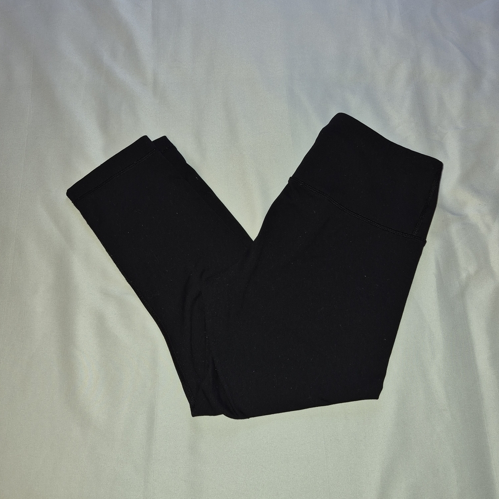 Danskin Black Capri Leggings Size Medium - Picture 6 of 7